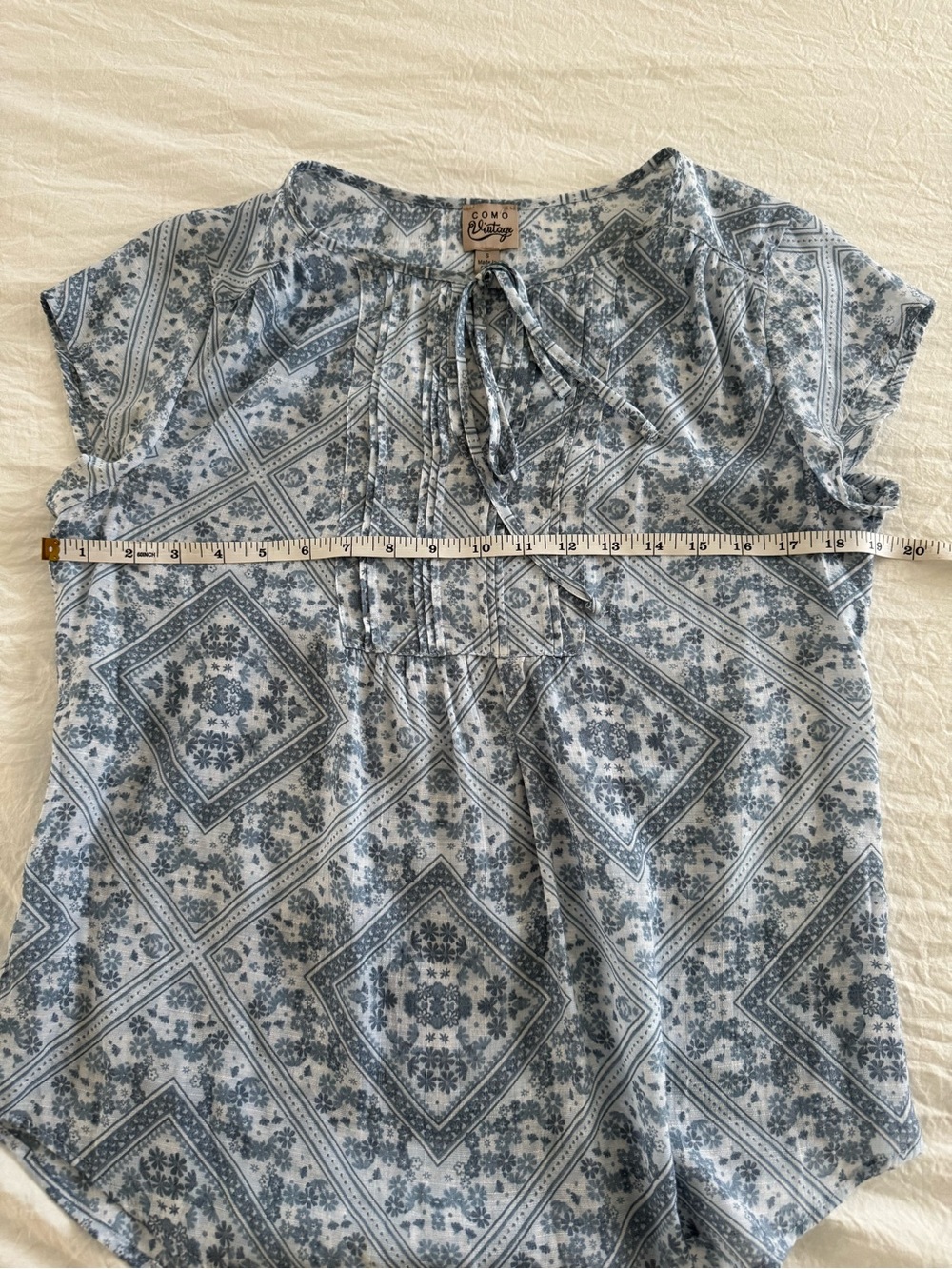 Como Vintage Women's Blue Printed Tie-Neck Peasant Top - Picture 7 of 8